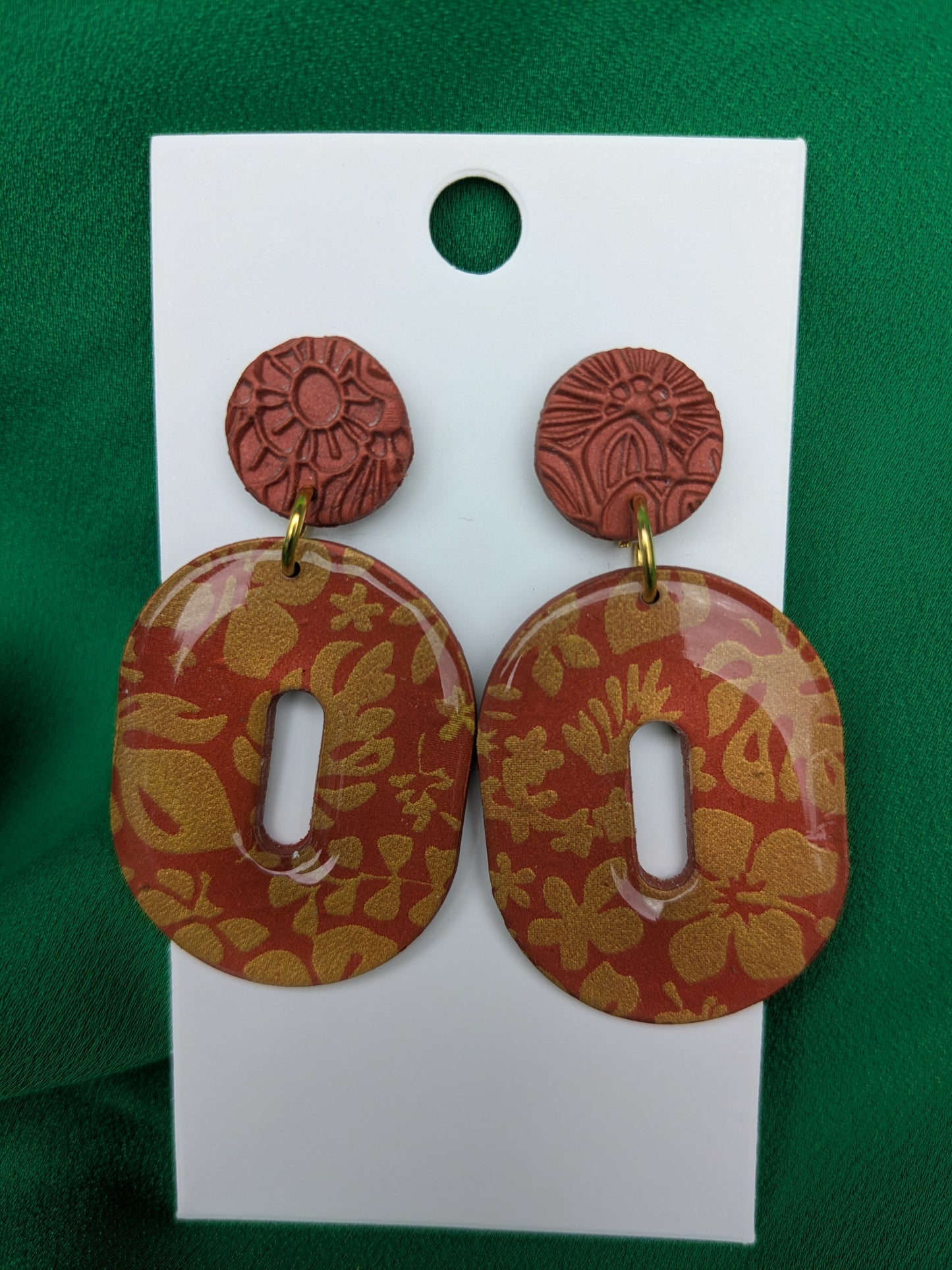 Oorbellen 'brons & bloemen'
